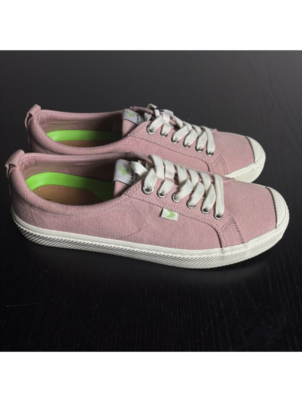 CARIUMA Womens Size 10.5/Mens Size 9 OCA Low Canvas Sneakers in Rose NEW